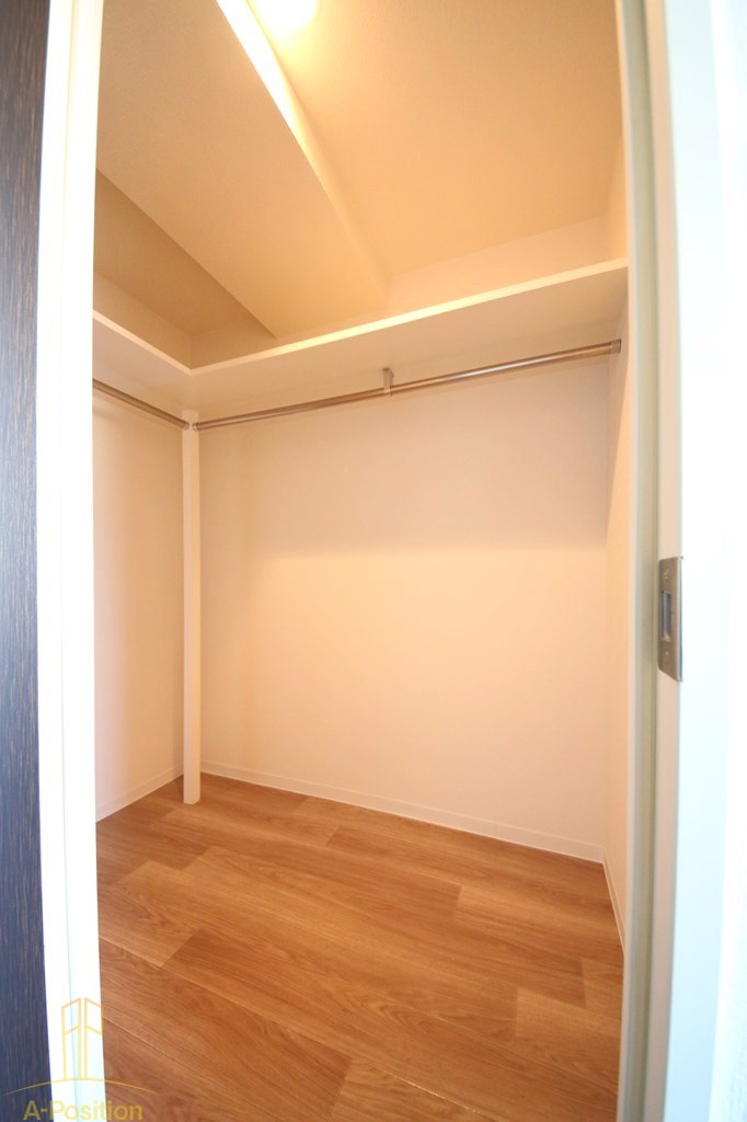 収納　アプリーレ堺筋本町