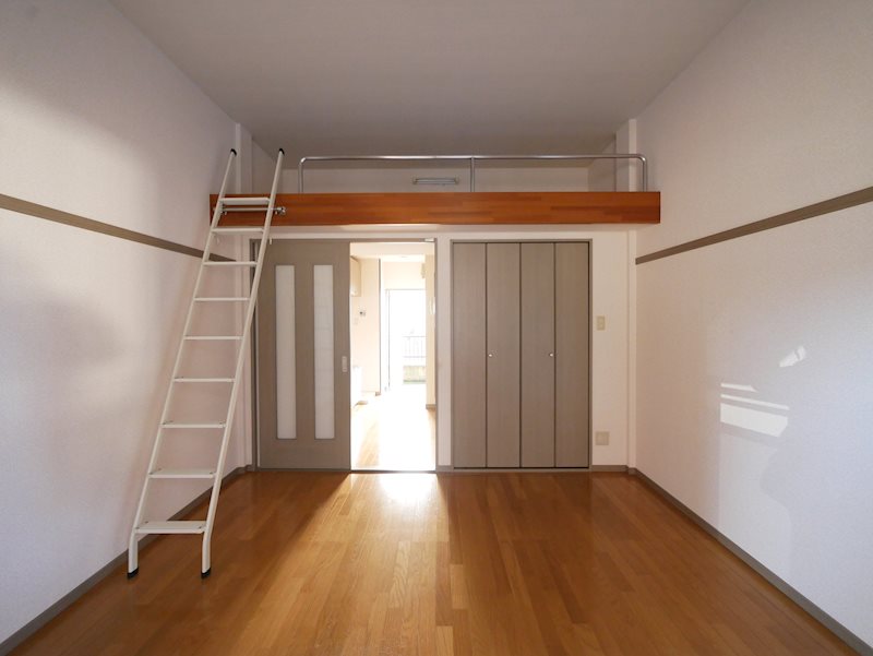 居室・リビング　洋室８帖