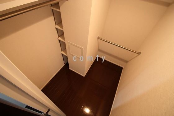 収納　ウォークインクローゼット