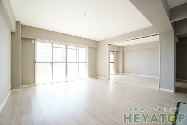 居室・リビング　ＬＤＫ１３帖