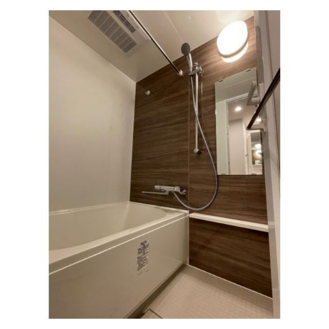 バス・シャワールーム　別部屋参考写真