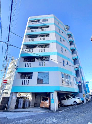 建物外観　2022年10月撮影