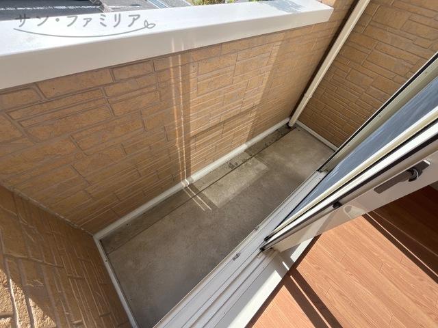 バルコニー　同一物件別部屋写真