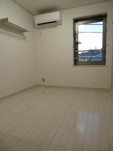 居室・リビング　?