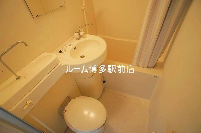 バス・シャワールーム　同型イメージ