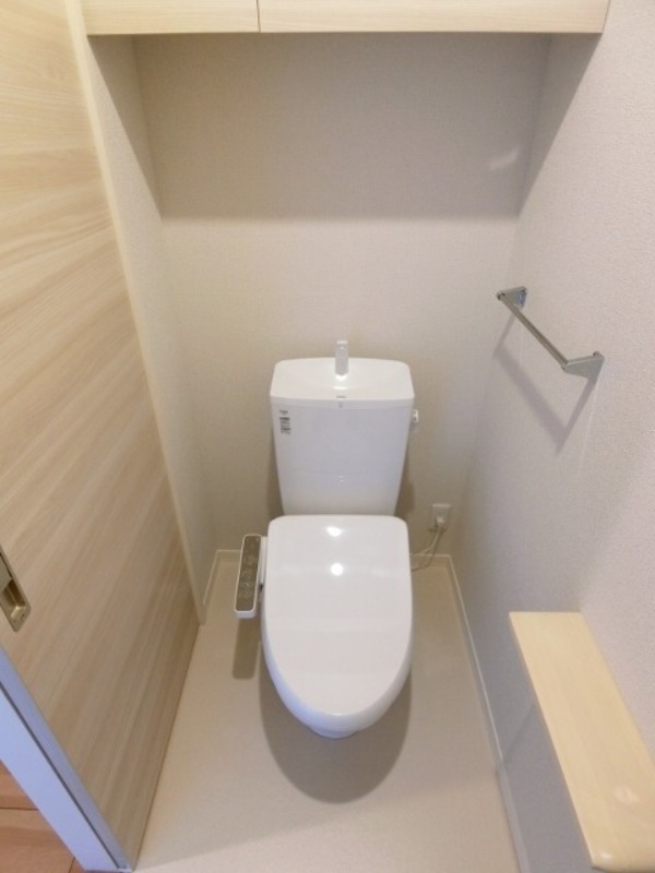 トイレ　図面と現状に相違がある場合には現状を優先