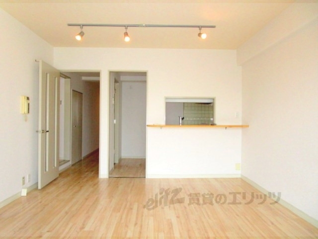 居室・リビング　リビング