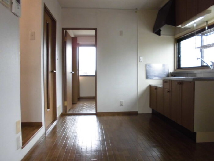 居室・リビング　DK