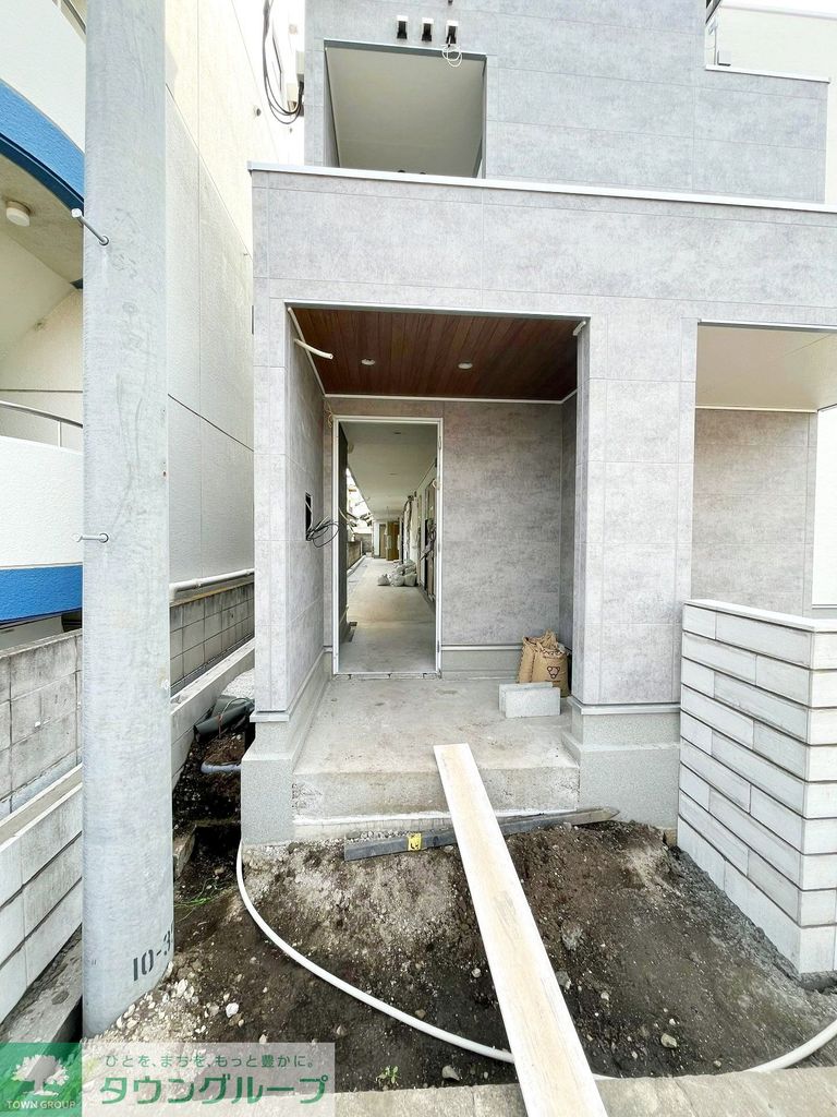 玄関　設備