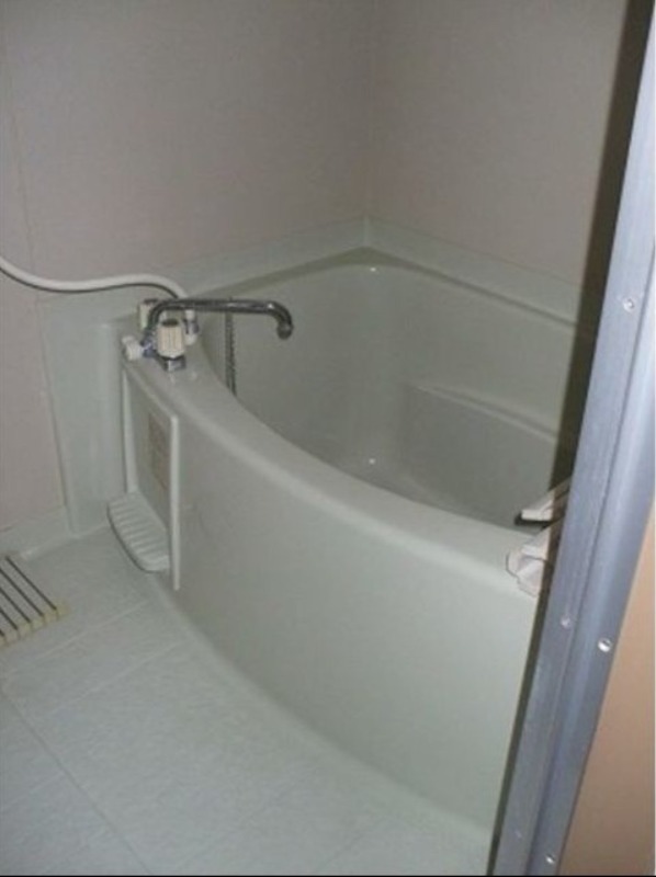 バス・シャワールーム　図面と現状に相違がある場合には現状を優先