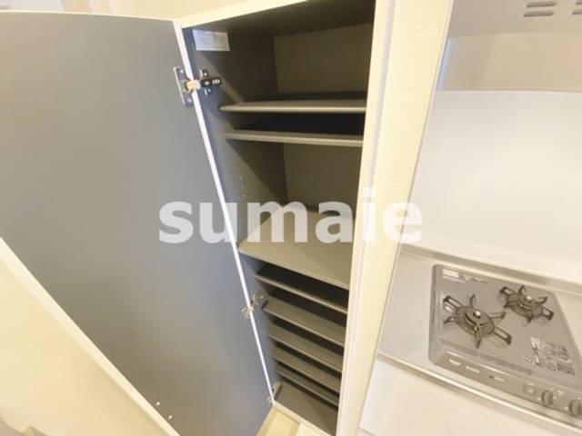 玄関　シューズボックスあります！