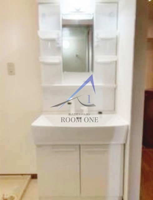 洗面設備　洗面台です。