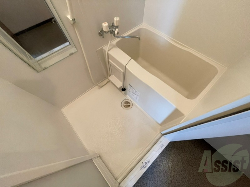 バス・シャワールーム　お風呂です。ゆっくりお風呂につかるのも体に良いですね～