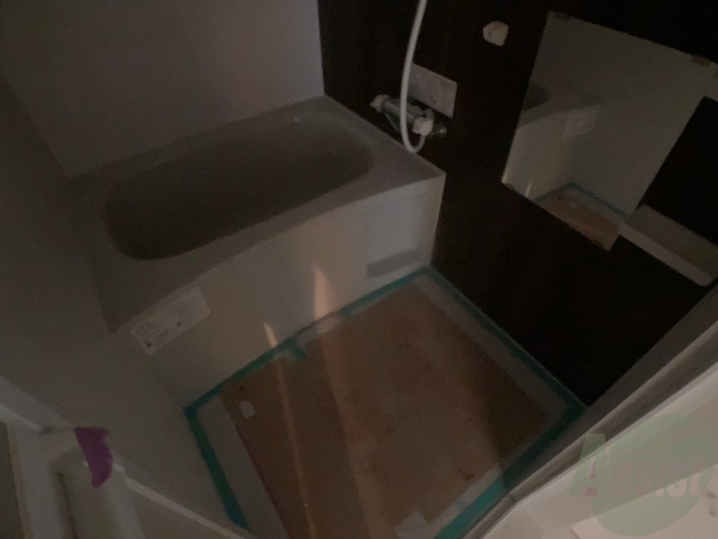 バス・シャワールーム　お風呂になります。一日の疲れを癒してくださいね。