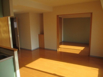 居室・リビング　他号室