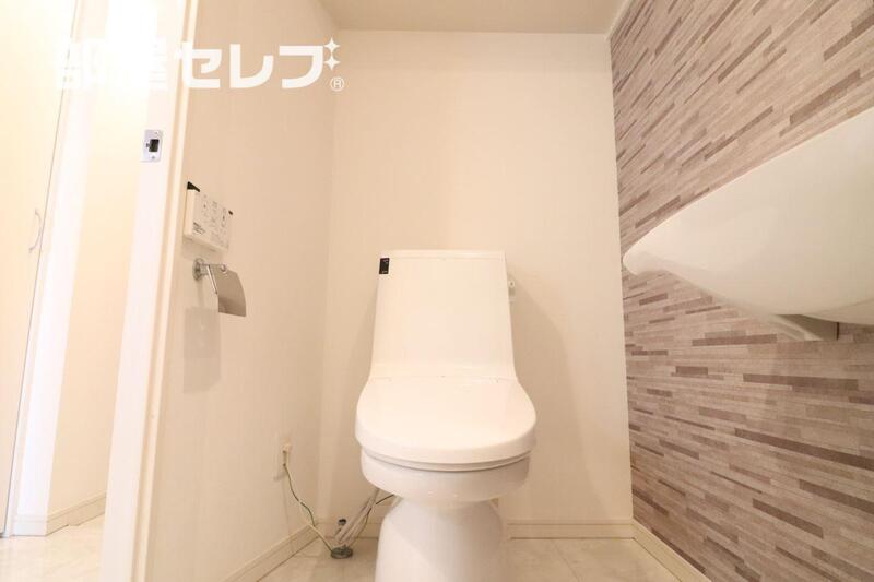 トイレ　個室トイレ