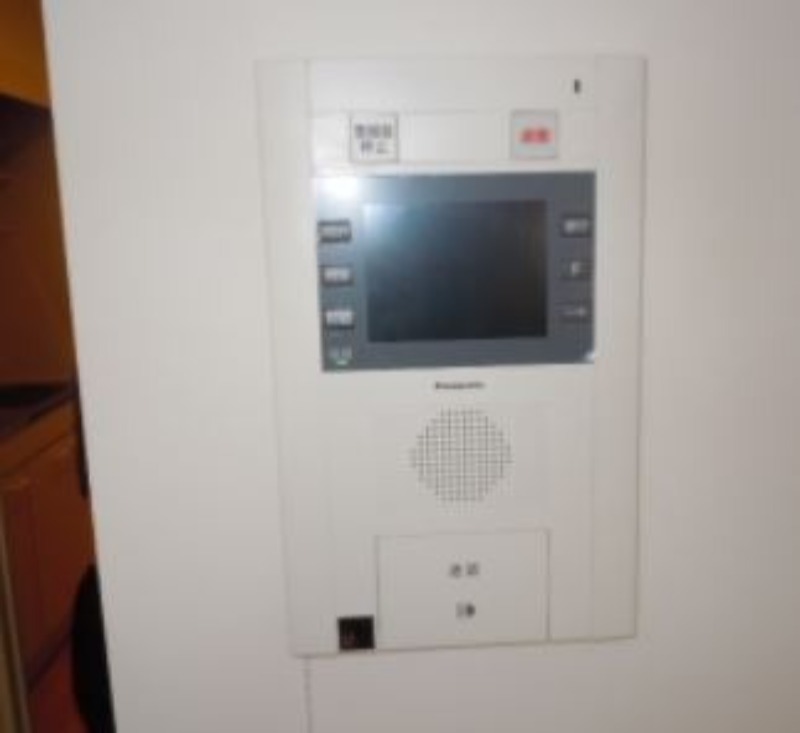 セキュリティ　モニター付きインターホン♪