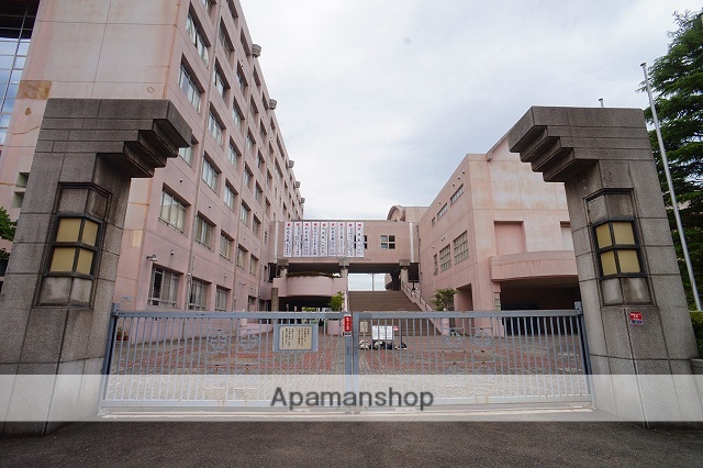 高校・高専　神奈川県立横浜平沼高等学校（高校・高専）まで462m