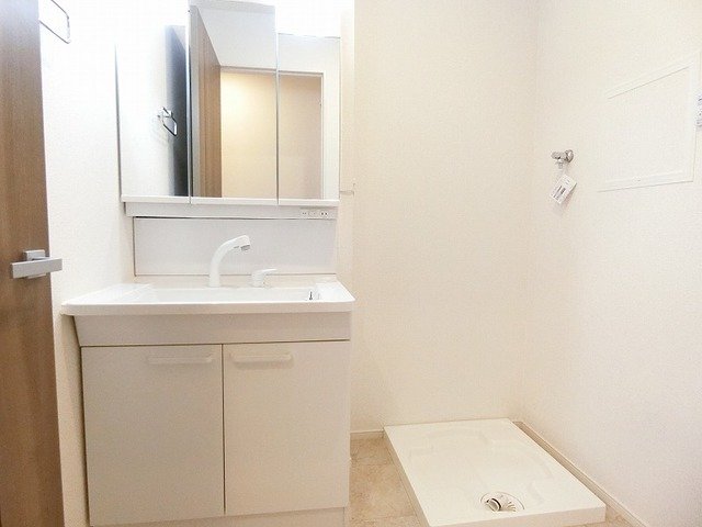 洗面設備　洗面所です