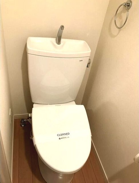 バルコニー　浴室乾燥機完備