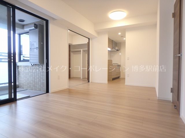 居室・リビング　※入居中の為別部屋写真使用現状優先