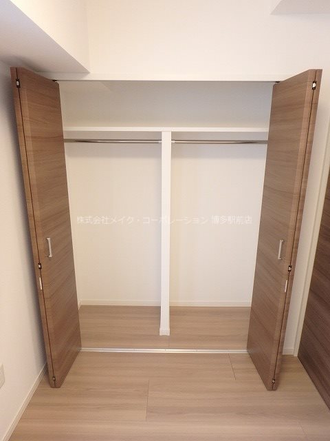 収納　※入居中の為別部屋写真使用現状優先