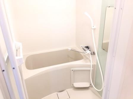 バス・シャワールーム　※同施工物件の為実際と異なる場合があります。