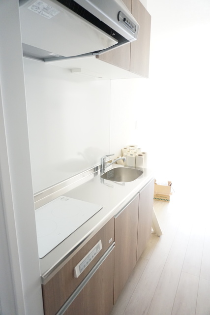 キッチン　ＩＨコンロ設置済みのシステムキッチンです♪