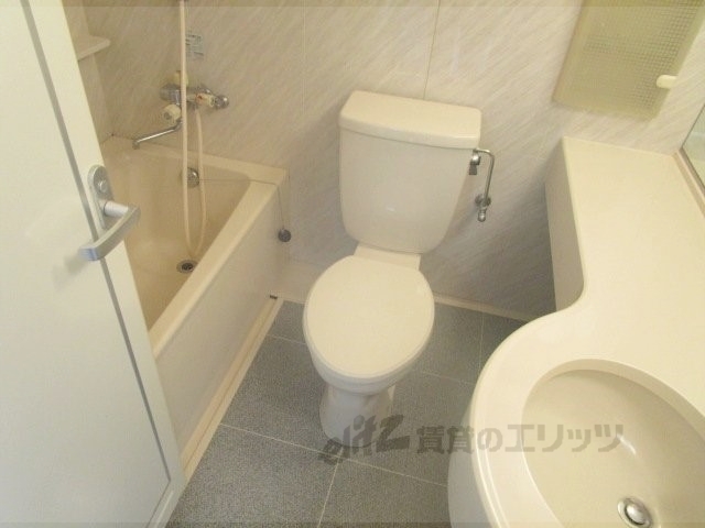 バス・シャワールーム　ユニットバス