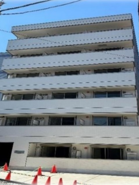 建物外観　６階建ての賃貸マンション