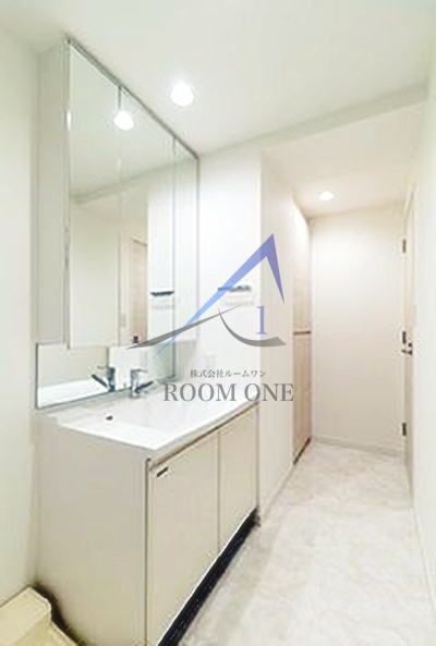 洗面設備　洗面台です。