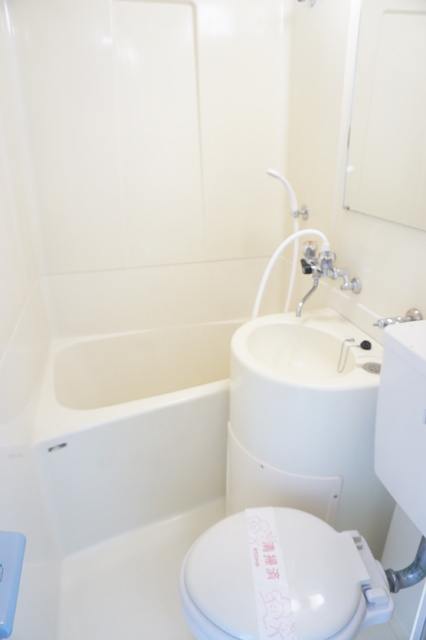 バス・シャワールーム　バスルーム