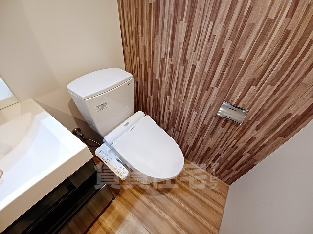 トイレ　同マンション別部屋