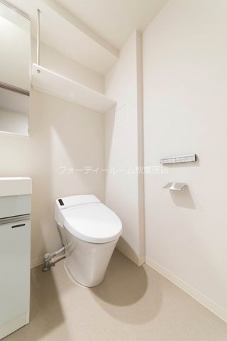 トイレ　★《見学予約受付中》こちらのお部屋は仲介手数料無料です★