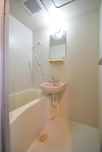 バス・シャワールーム　くじらのゼロ賃貸は＼仲介手数料0円×初期費用最安×全国対応／