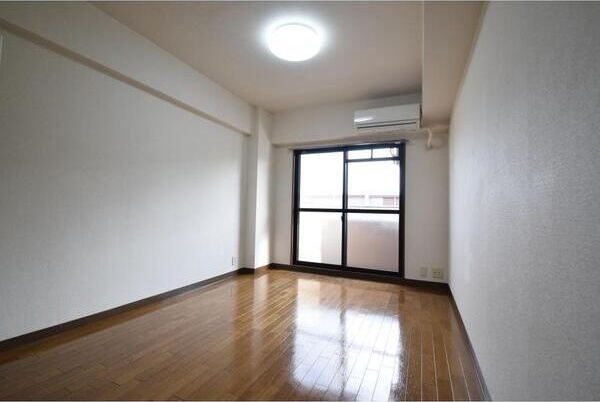 居室・リビング　写真はイメージです。詳細は弊社にて内見をお願い致します！