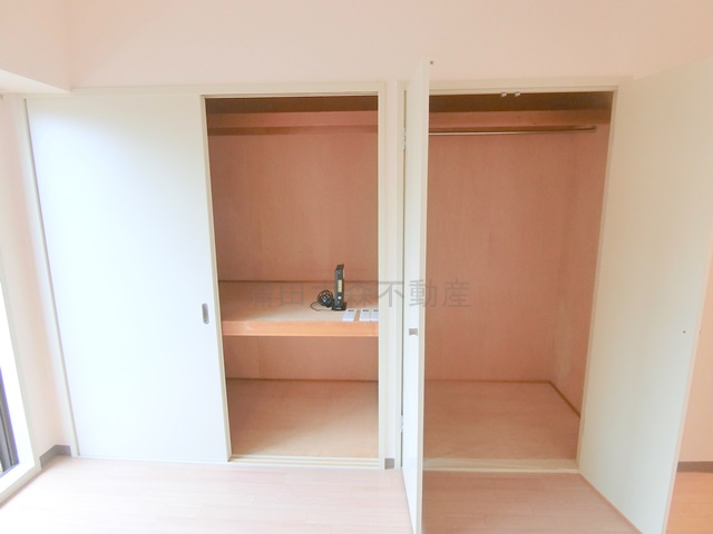 収納　洋室5.6帖の収納