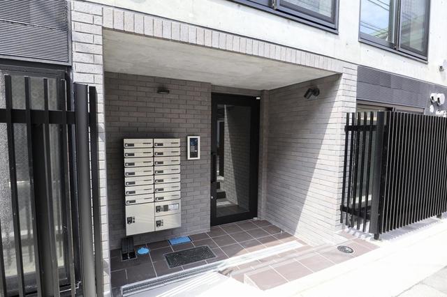 エントランス　エントランス