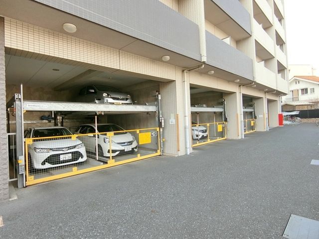 駐車場　☆外観・共用部分☆