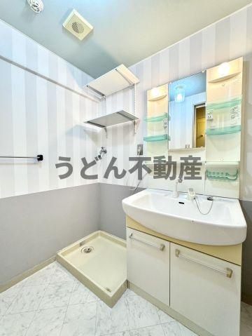 洗面設備　うどん県のお部屋探しはうどん不動産へ うどんちゃんとLINE