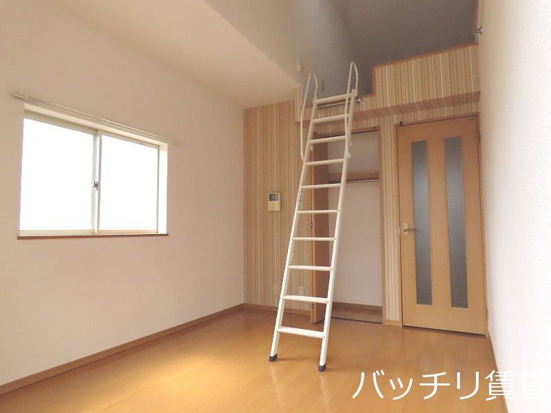 居室・リビング　画像は別号室イメージの為、現況を優先いたします。※写真は角部