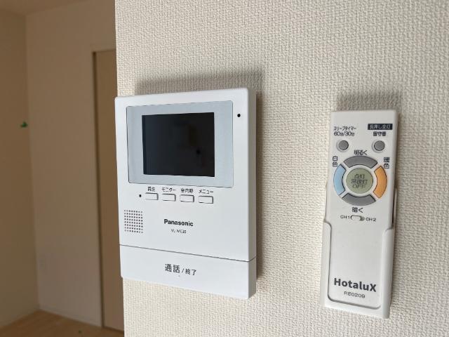 セキュリティ　カメラ付インターホン