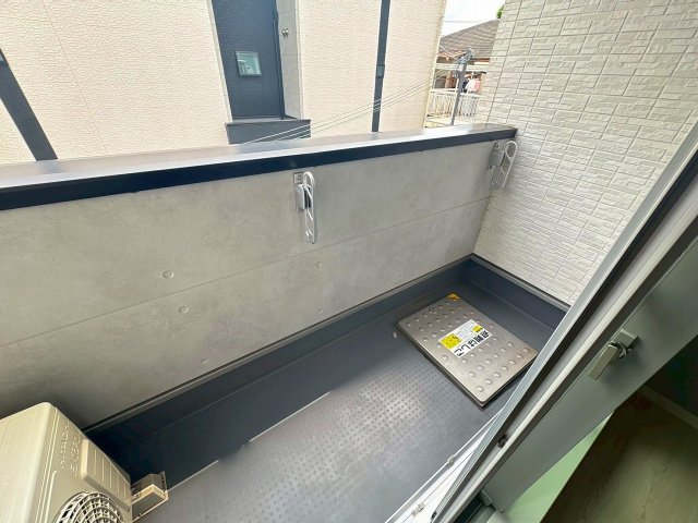 バルコニー　バルコニーがあります