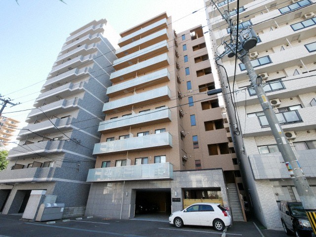 建物外観　☆物件名【コンフォート豊平】とお伝え下さい！