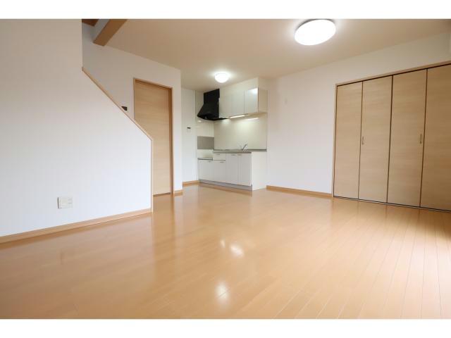 居室・リビング　別部屋写真。