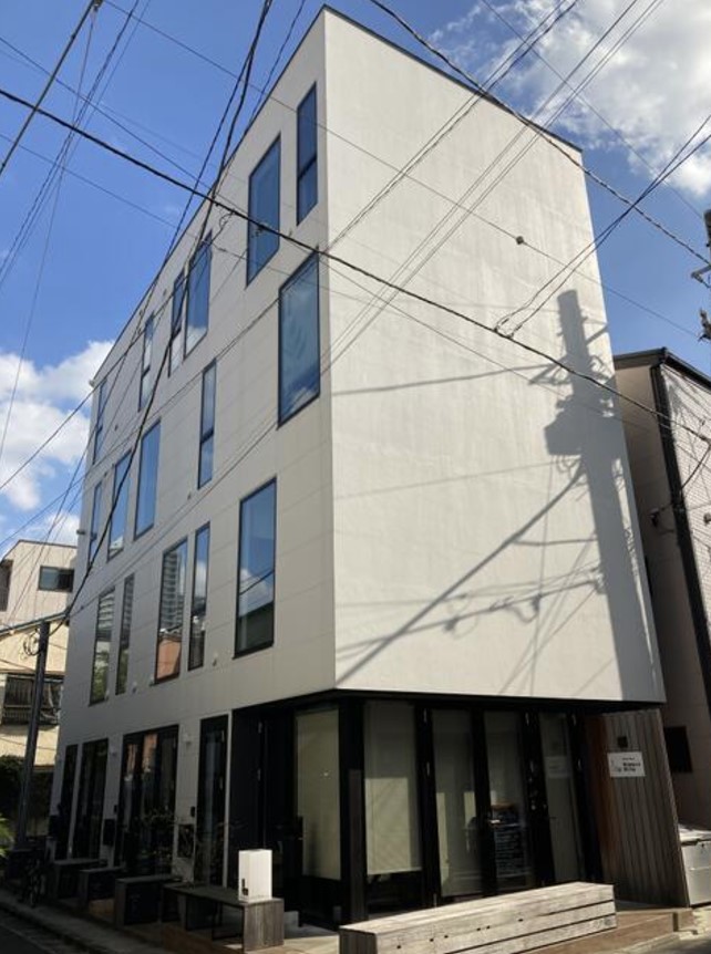 建物外観　★築浅で綺麗な外観★