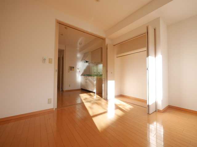 居室・リビング　別部屋参考写真