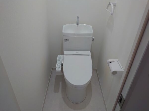 トイレ　写真はイメージです。詳細は弊社にて内見をお願い致します！