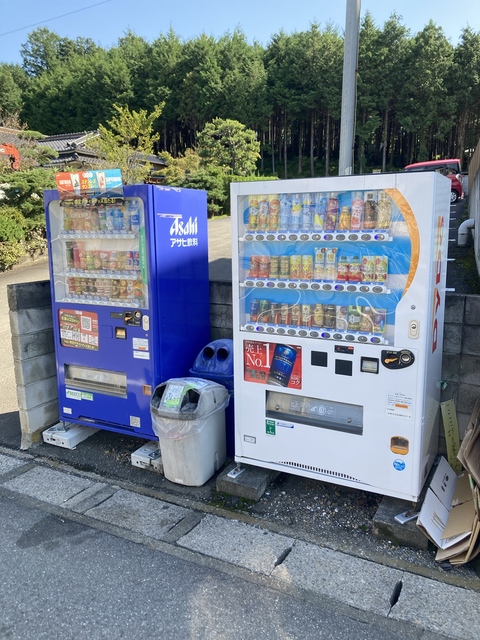 その他　物件前自動販売機（その他）まで5m