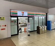 コンビニ　セブンイレブン JR鶴ヶ丘駅前店（コンビニ）まで96m
